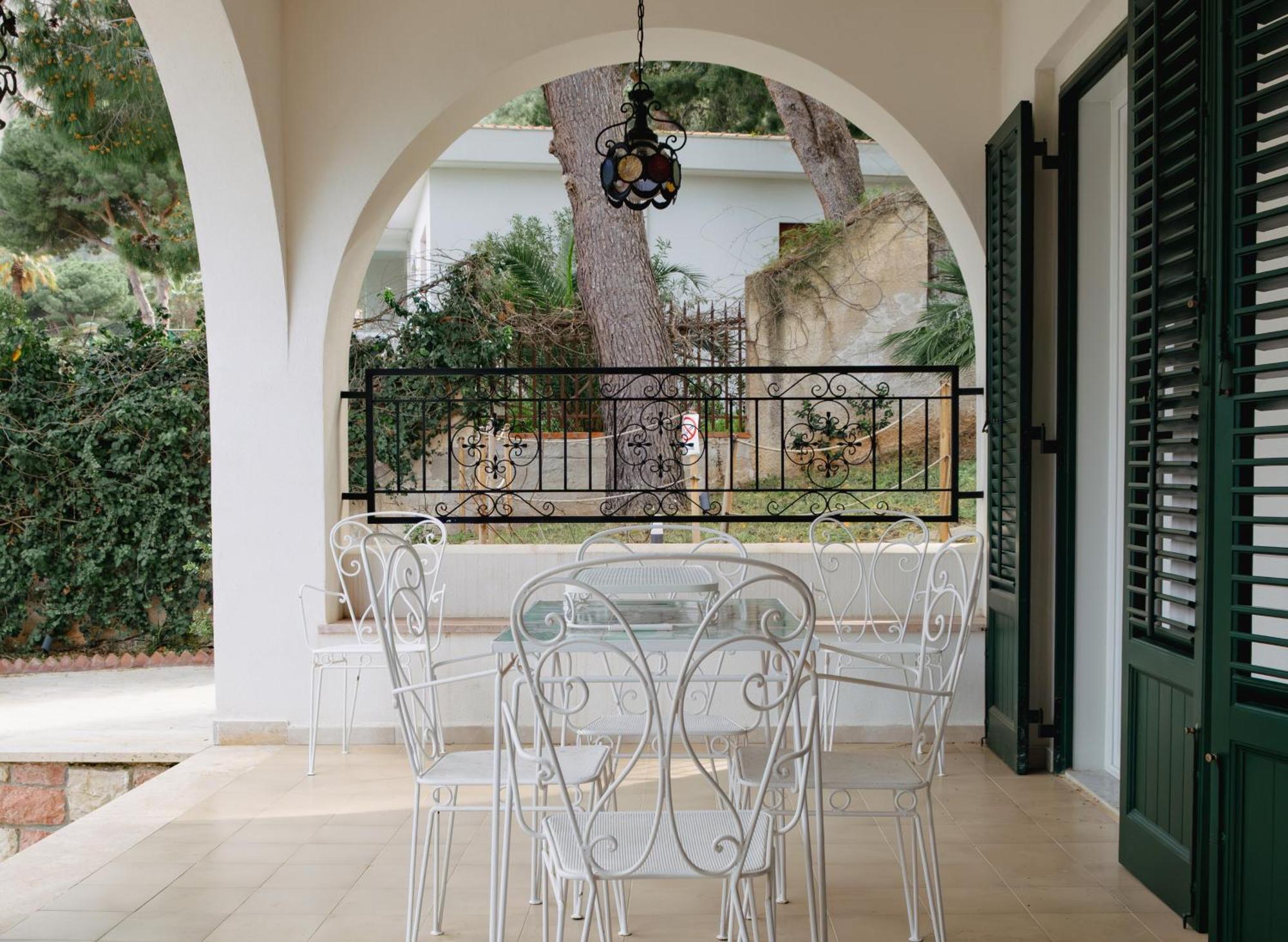 Villa Rubino Mondello - By Rentalbeb Italy Palermo Exterior photo